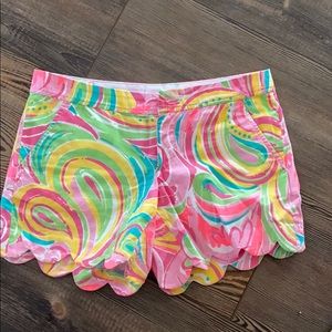 Lily Pulitzer shorts size 2 worn once